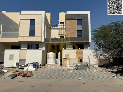 للبيع : فيلا بسعر شامل رسوم  التسجيل والتمليك طابقين + روف  موقع مميز بجانب حدبقه الحميديه والمسجد