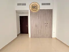 Like A Brand New Building 2Bhk Close To Park 65k Family Building