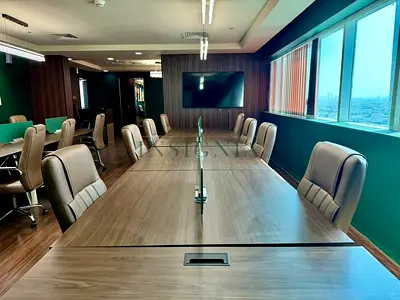 Furnished Office Vacant With Partition Modern
