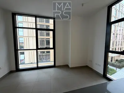 Hot Deal 1BR Apartment | Pool View | Mamsha SN2