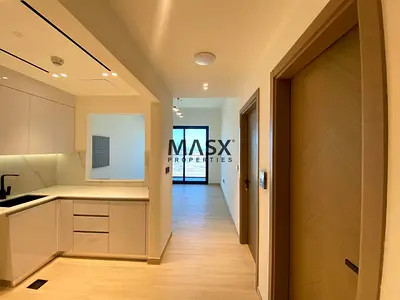 Luxury 1 BR | Spacious Layout | Prime Location