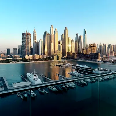 LUXUARY WATERFRONT | SPACIOUS UNIT | FULL MARINA VIEW