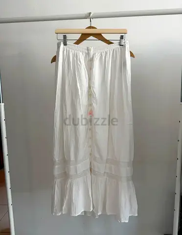 American Eagle White Cottagecore Maxi Skirt — M