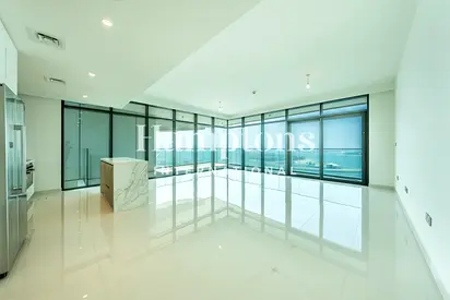 Large Corner Unit | Well Maintained | Maids Room