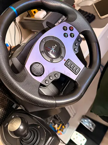 Steering wheel