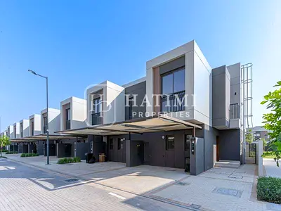 Close to Amenities | Genuine Listing | Vacant