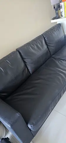 My black leather 3-seater sofa – used, good condition