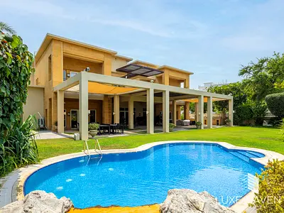 Exquisite Villa | 7 Beds | Modern Interior