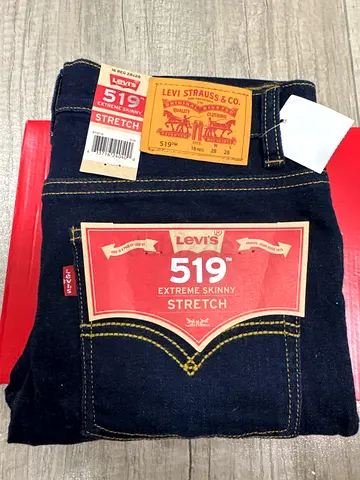 Levis 519 Extreme Skinny Stretch Jeans - New with Tags (Dark Blue) w28 L28