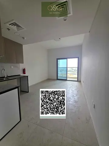 Empty Studio Apartment Available For Rent!