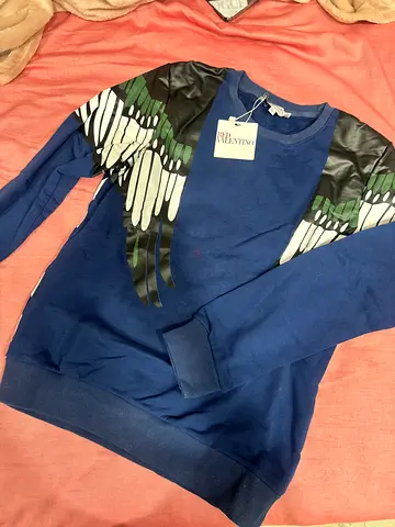 Authentic! Real Valentino Man brand new long sleeve eagle shirt