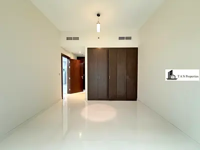Luxury Building || With Balcony || Ready To Move ||