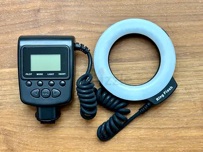 Ring Flash Unit with Controller for macro shooting