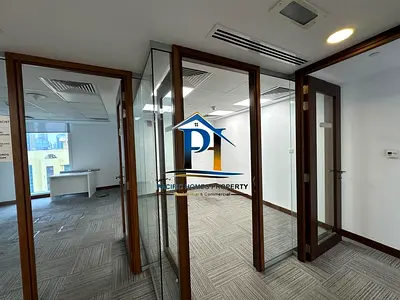 LIMMITED TIME OFFER FOR OFFICE 1170 sqft IN CHEEP PRICE AT PRIME LOCATION CLOSE TO METRO JUST IN 110K...