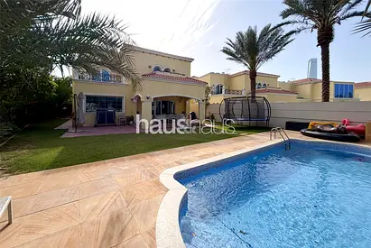 Private Pool | Avaialble in June | 4 Bed Large