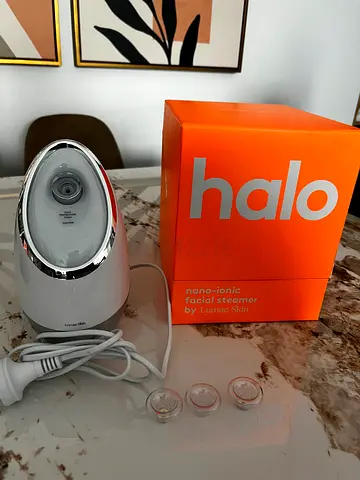 My Halo nano-ionic facial steamer — with original box and spare nozzles
