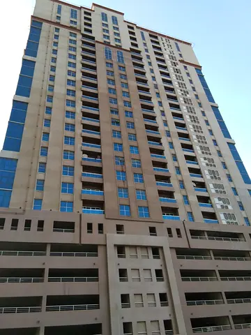 للإيجار شقة سكنية مميزة – 2 غرف نوم و2 حمّامات