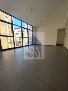 Brand new| First tenant | Pool view