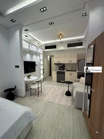 Newly Renovated | 12 Cheques Flexible | Ready to Move