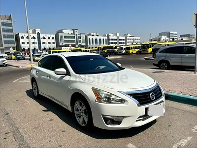 GCC Nissan Altima 2016 very good condition