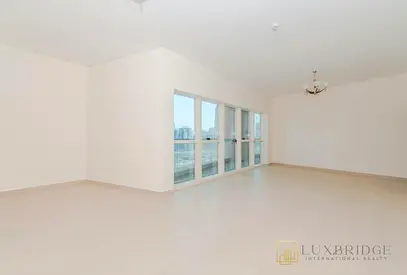Spacious |Next to Metro! Many Options Available