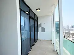 Unique Unit |Prime Location | Canal view