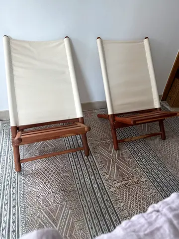 Folding chairs