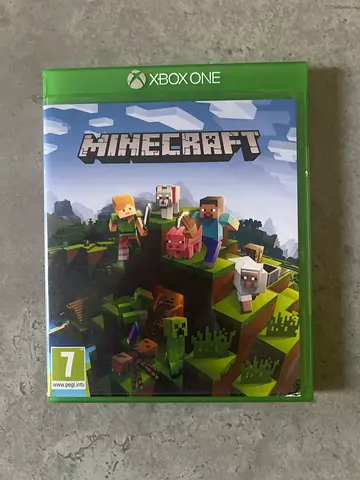 Minecraft (Xbox One) - Physical Copy with Case