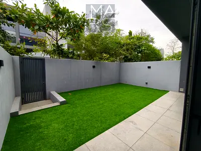 منزل بثلاث غرف نوم وصالة، مطبخ كبير، خزانة ملابس واسعة - عرض مميز