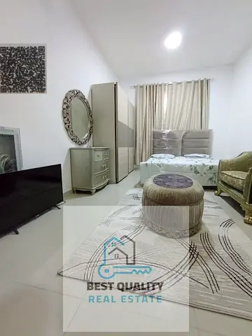فرصة مميزة | استوديو مفروش بموقع حيوي في الروضة – شارع الشيخ عمار