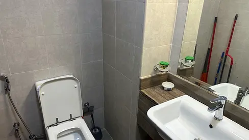 SPECIOUS STUDIO FURNISHED NEAR TO METRO IN 4500per month INCLUDE ALL BILLS IN AZIZI SHAISTA FOR 54K 12CHQS