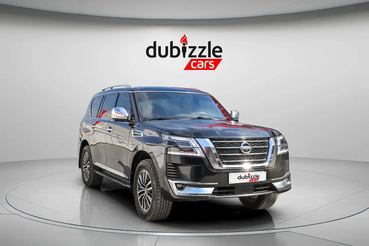 Nissan Patrol 2019 — photo 1 of 19