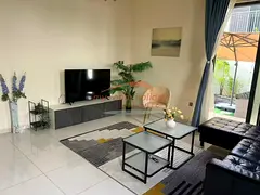 Single Row | Middle Corner | L Shape Garden | Vacant | Type R2EM