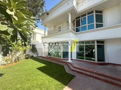 Upgraded Villa | Bright & Spacious | Pvt Garden.