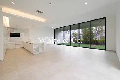 Available Now |Brand New |Immaculate Villa