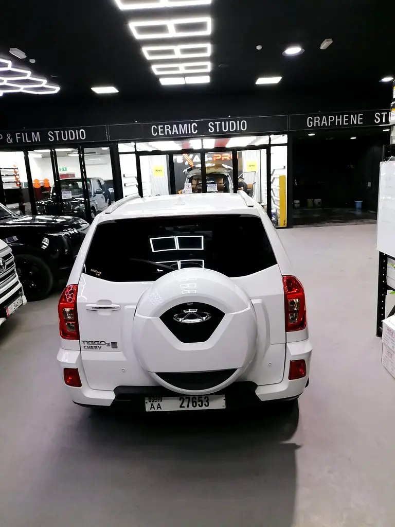 Chery Tiggo 3 2017 — photo 1 of 13