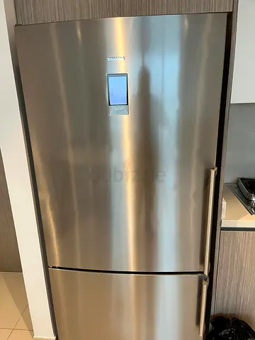 Siemens iq700 bottom freezer digital invtar latest version refrigerator 85cm