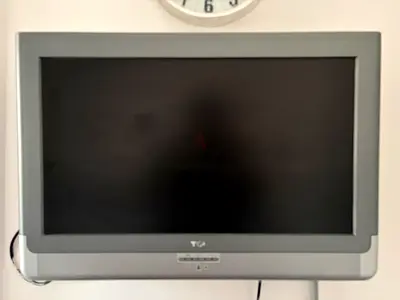 TCL flat-panel LCD TV - good working condition