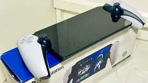 PlayStation Portal handheld (PS Remote Player) with original box