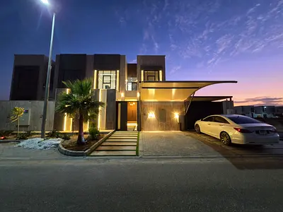 فيلا تجمع بين الفخامة، المساحة، والتقنيات الحديثة، مناسبة للعائلات الباحثة عن مستوى معيشة راقٍ في موقع مميز