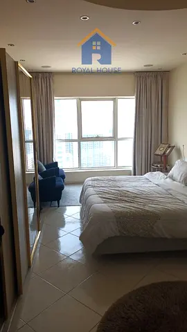 ثلاث غرف وصاله بمساحه ممتازه بالخان اطلاله بحريه+ باركينج