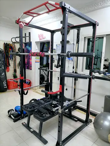 Squat rack bench press pull up etc