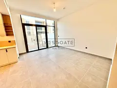 Prime Location | Vacant | Large Plot