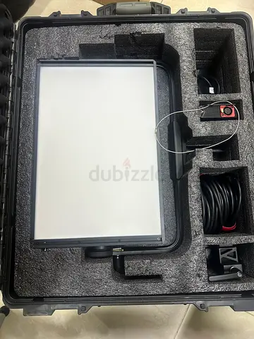 Aputure Nova P300c + Tilta Cinema Slider Kit