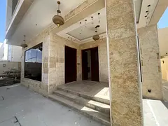 ✔️ 5 Master Bedrooms 🛏️ ✔️ Spacious Living Room with Bathroom 🛋️ ✔️ Elegant Ma