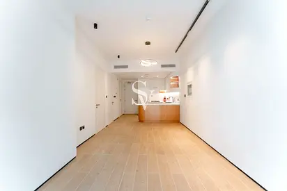1BR | Brand New | White Goods Included