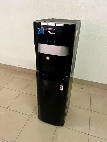 Midea Water Dispenser

From the bottom