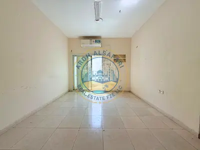 1BHK VERY SPACIOUS APARTMENT WITH BALCONY ON RODE BULDING GOOD LOCATION MUWAILAH SHARJAH