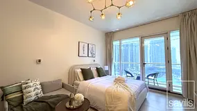 Skyline Living | Modern Studio | Prime Location
