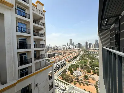 Modern 1 Bedroom | High Floor | 1 Month Free